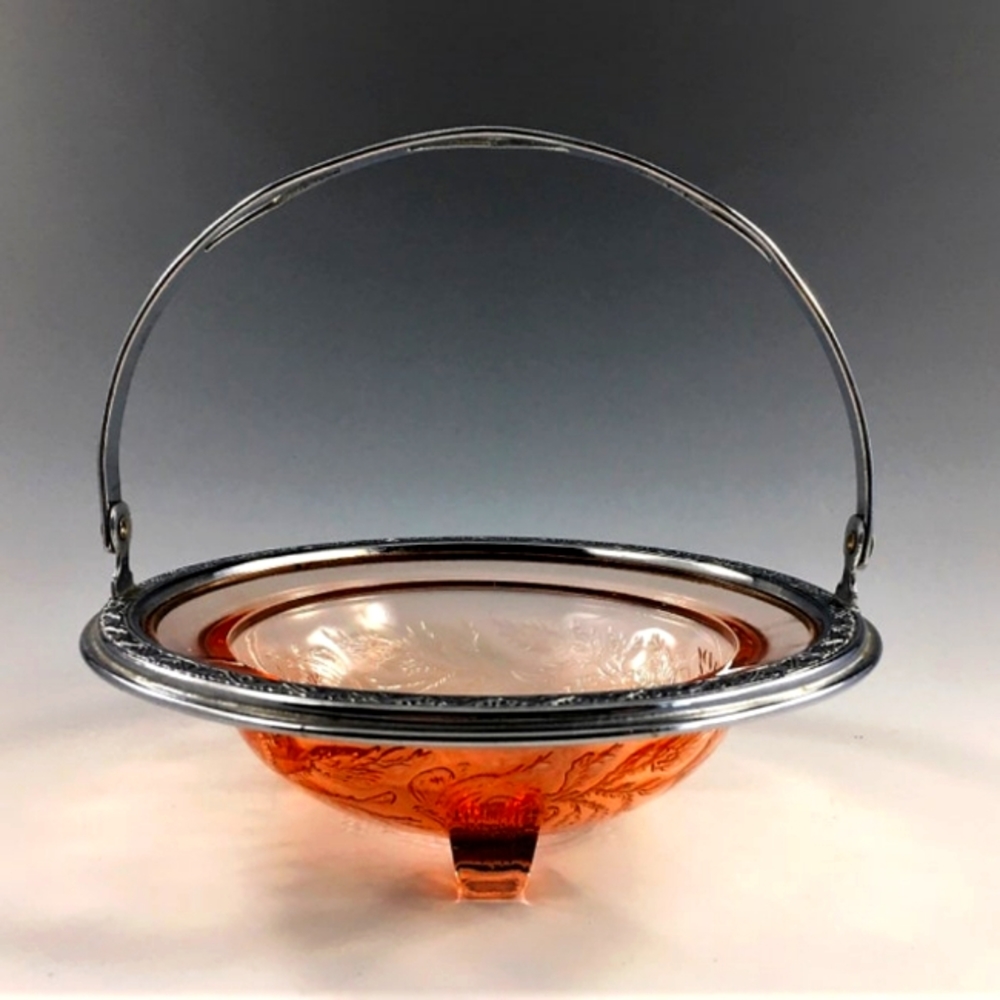 U.S. Glass Bon Bon Dish - Rose and Thorn Pattern